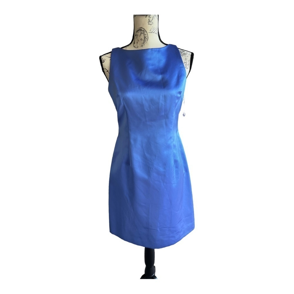 Laundry By Shelli Segal periwinkle satin dress size 8P New with tags